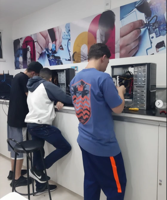 Montagem e Manutenção na prática
